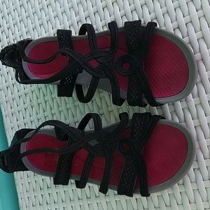 Beartraps Black Sandals